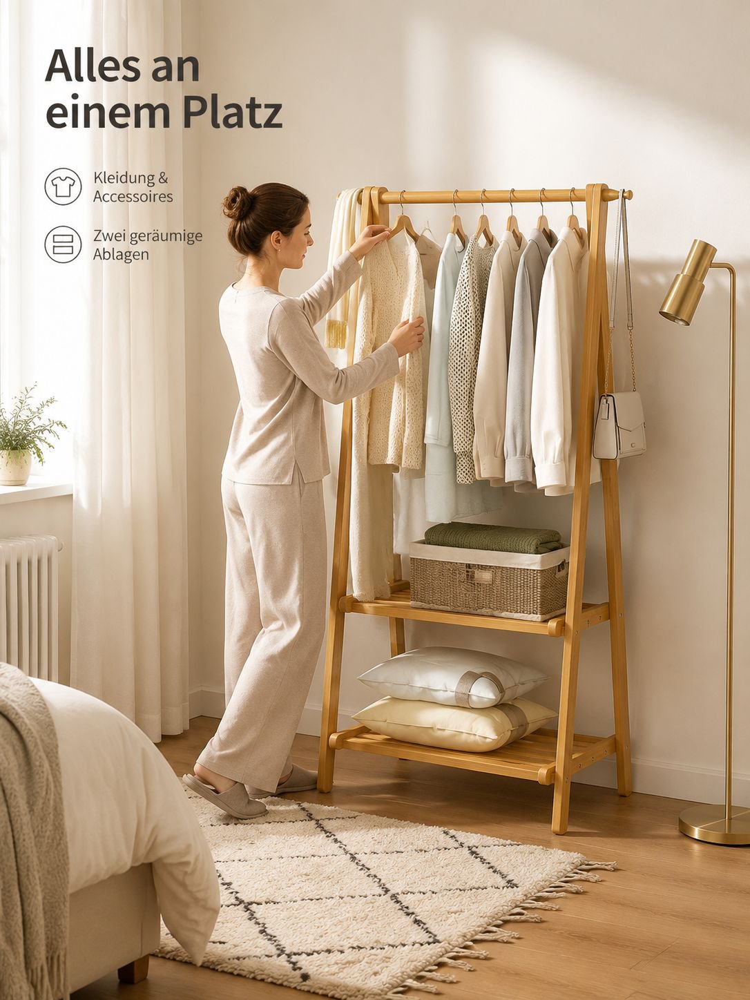 Klappbare Garderobe aus Massivholz