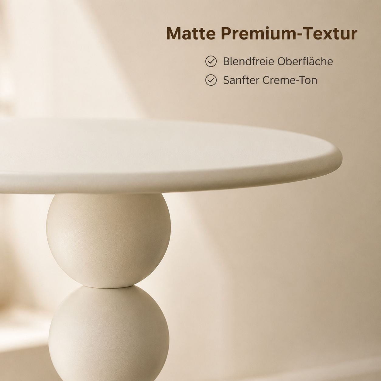 cremefarbener Sofa-Beistelltisch