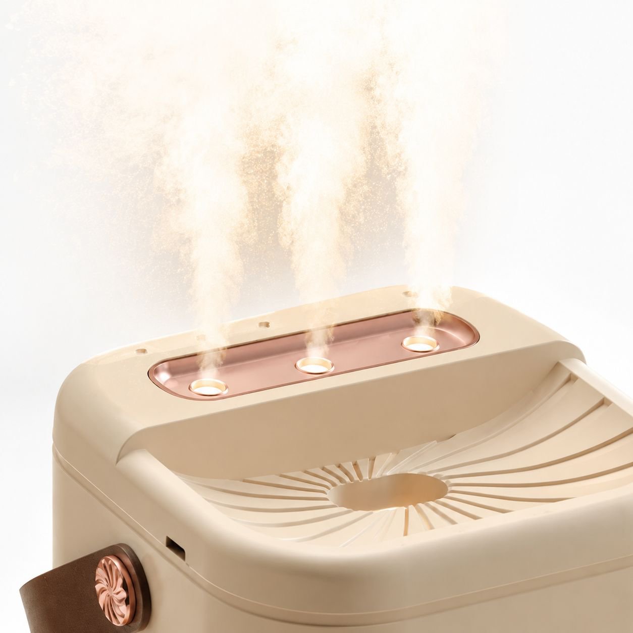 Quiet nebulizer for improved air humidity