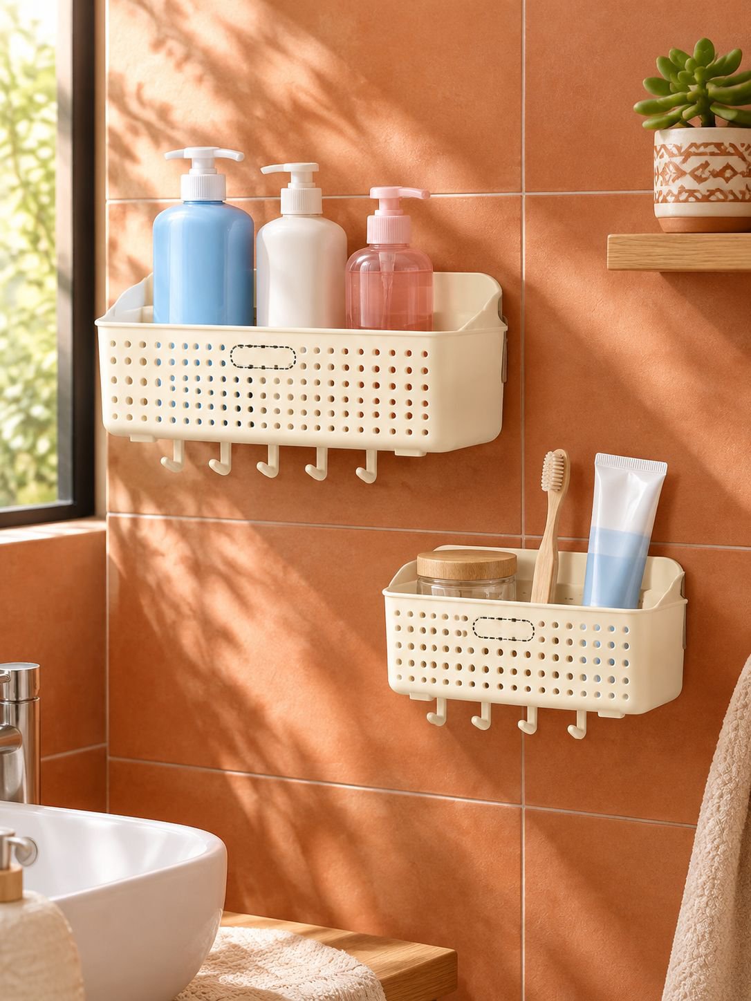 Detalles del organizador autoadhesivo con diseño moderno y funcional