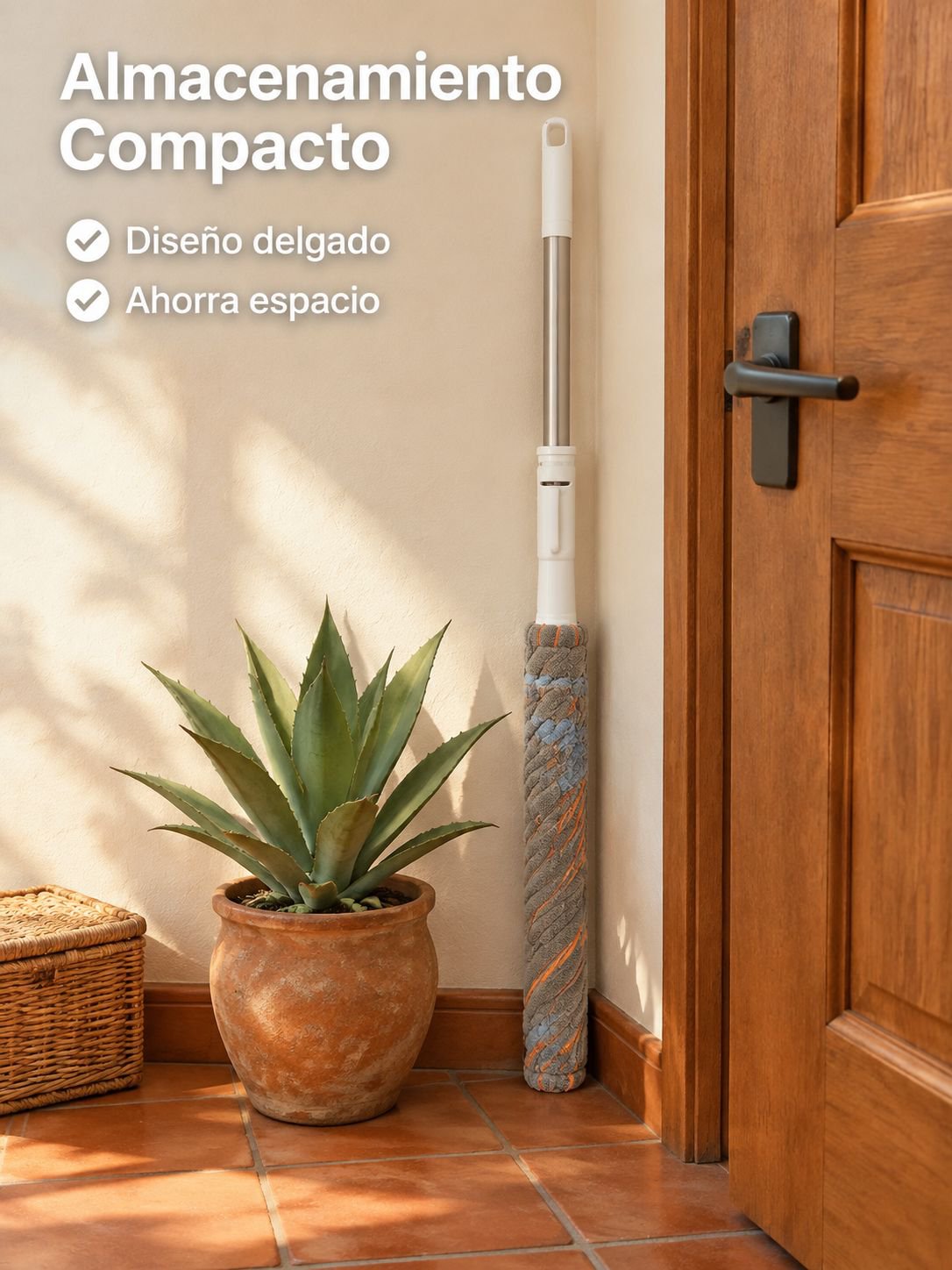 Fregona autoescurrible de alta absorción.