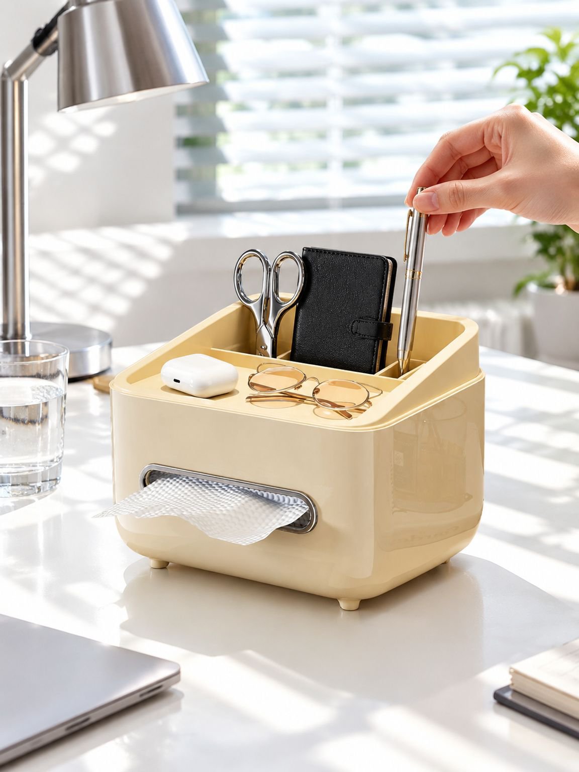 Multifunktionale Kosmetiktuchbox mit Fernbedienungshalter