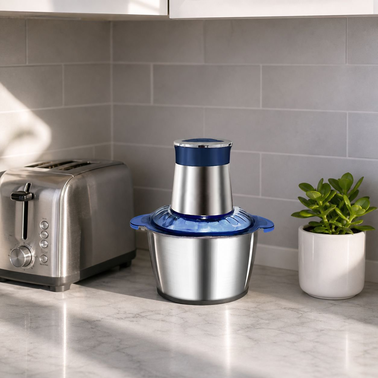 Small food processor blending fruits and vegetables