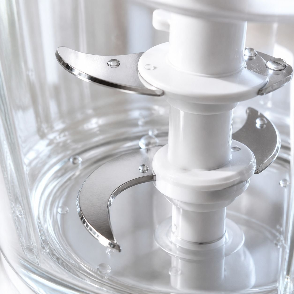 JMY food processor chopping vegetables in the kitchen