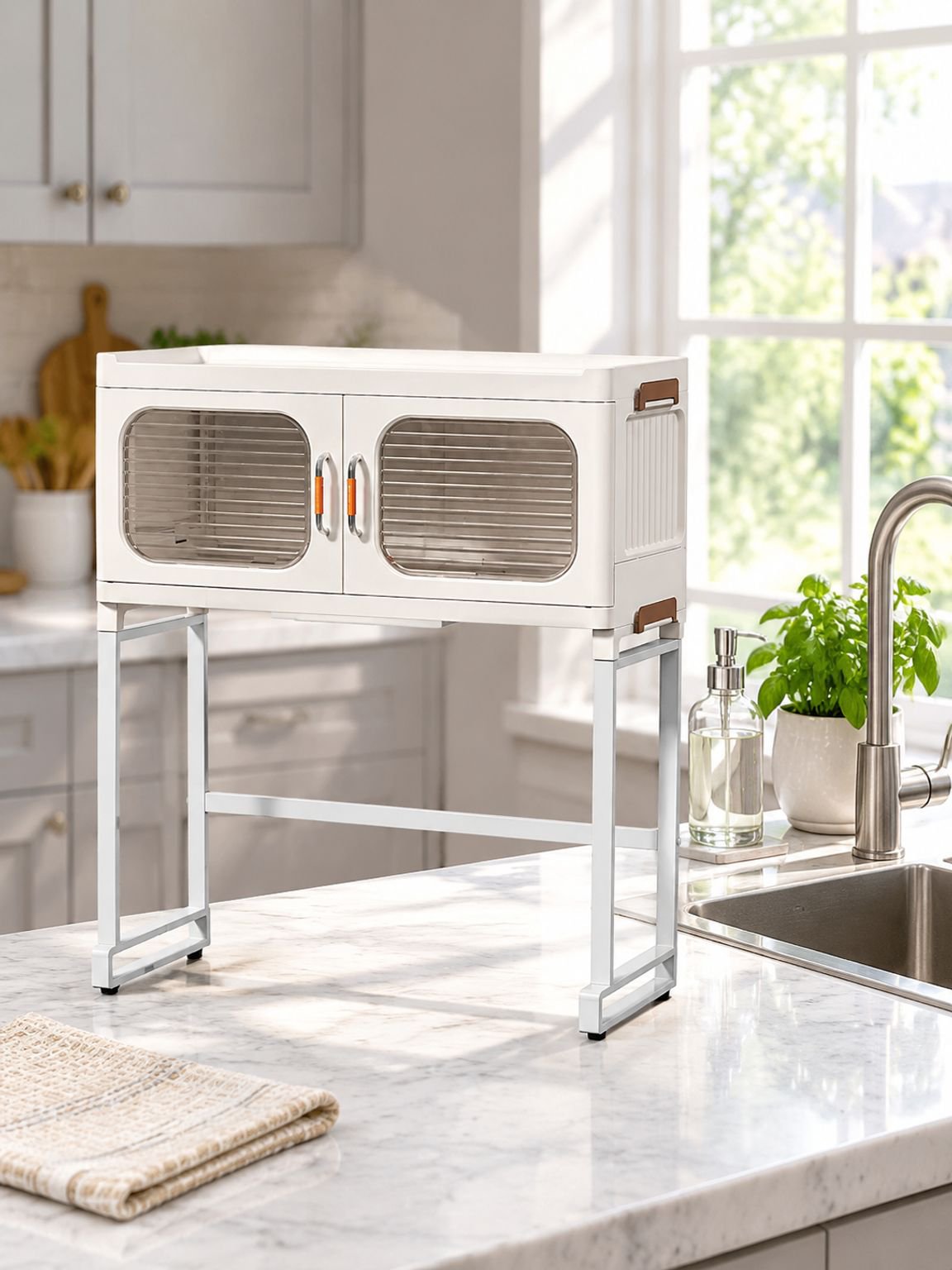 Dish Storage Cabinet with Drainage Basket