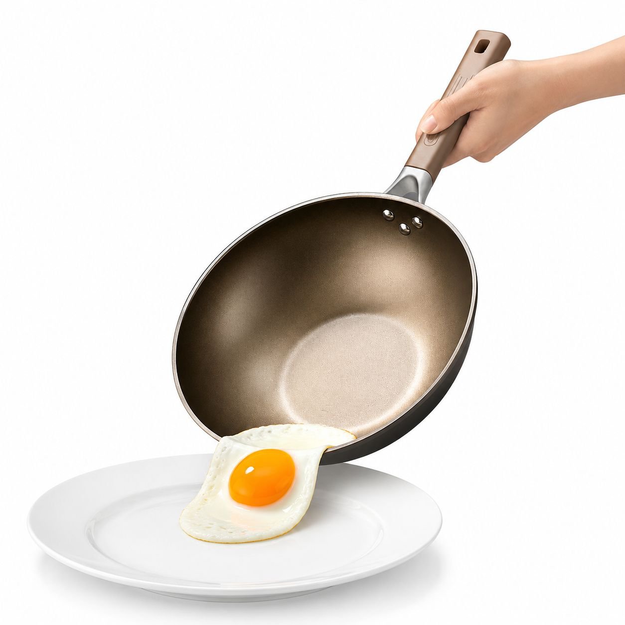 Easy to clean titanium frying pan after use