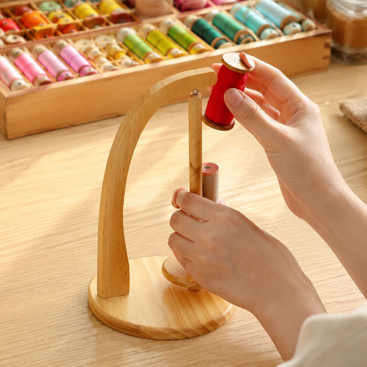 Easy-access thread storage for sewing enthusiasts