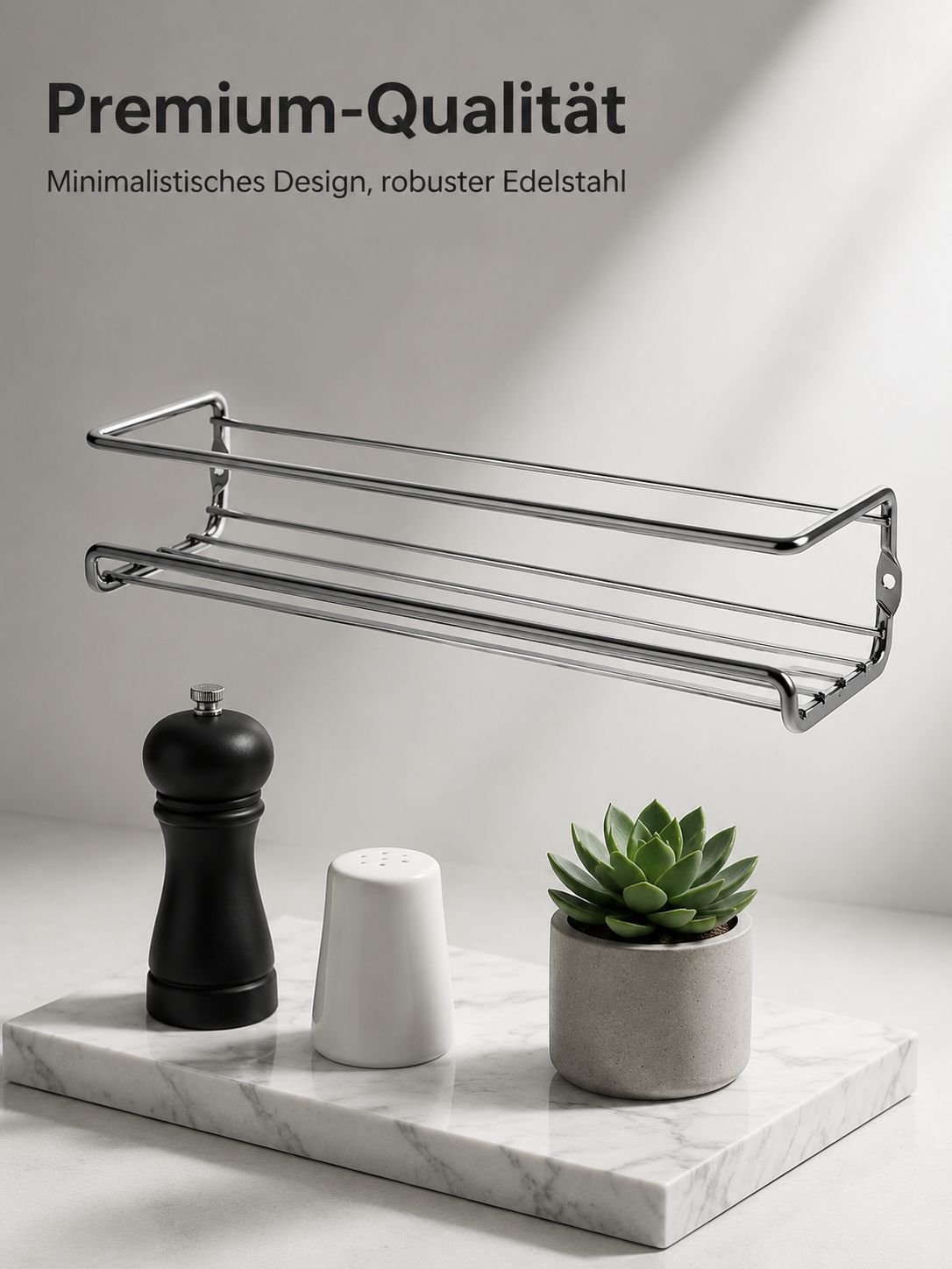 Wandmontiertes mehrstöckiges Gewürzregal aus Metall in Silber