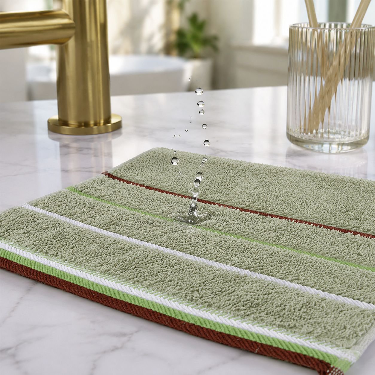 Durable and gentle face towel for daily use
