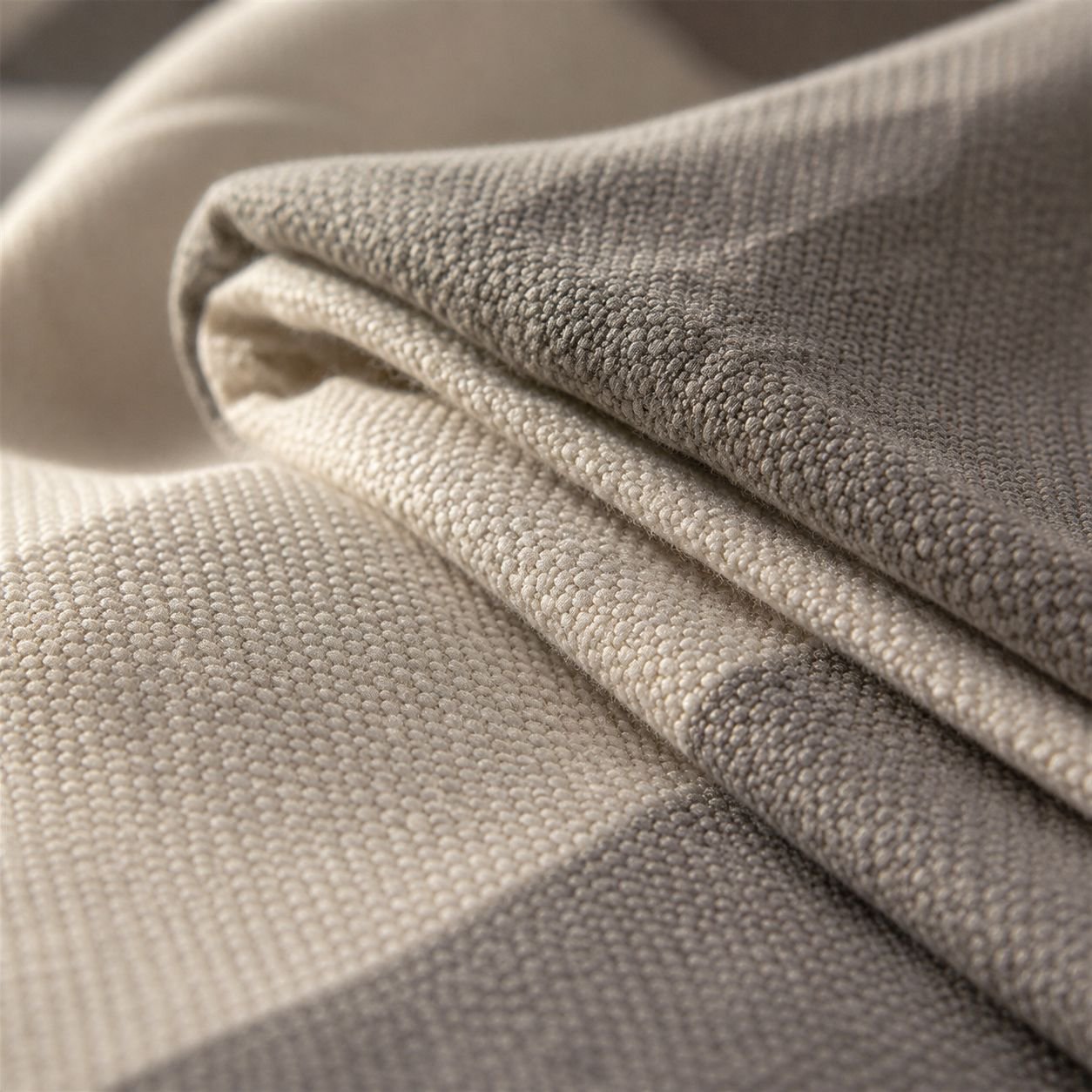 Vintage Style Rough Cloth Bedding Three-piece Set