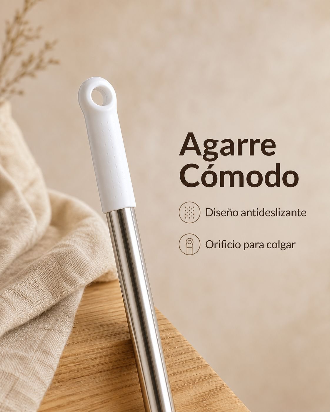 Cepillo de mango largo alcanzando esquinas