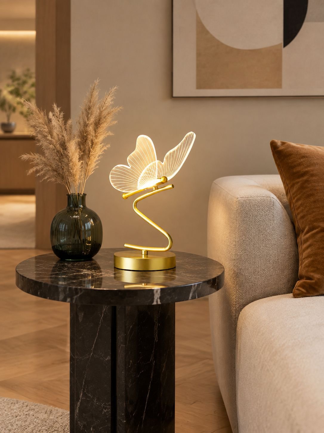 Skandinavische Tischlampe mit Schmetterling für Wohnzimmer