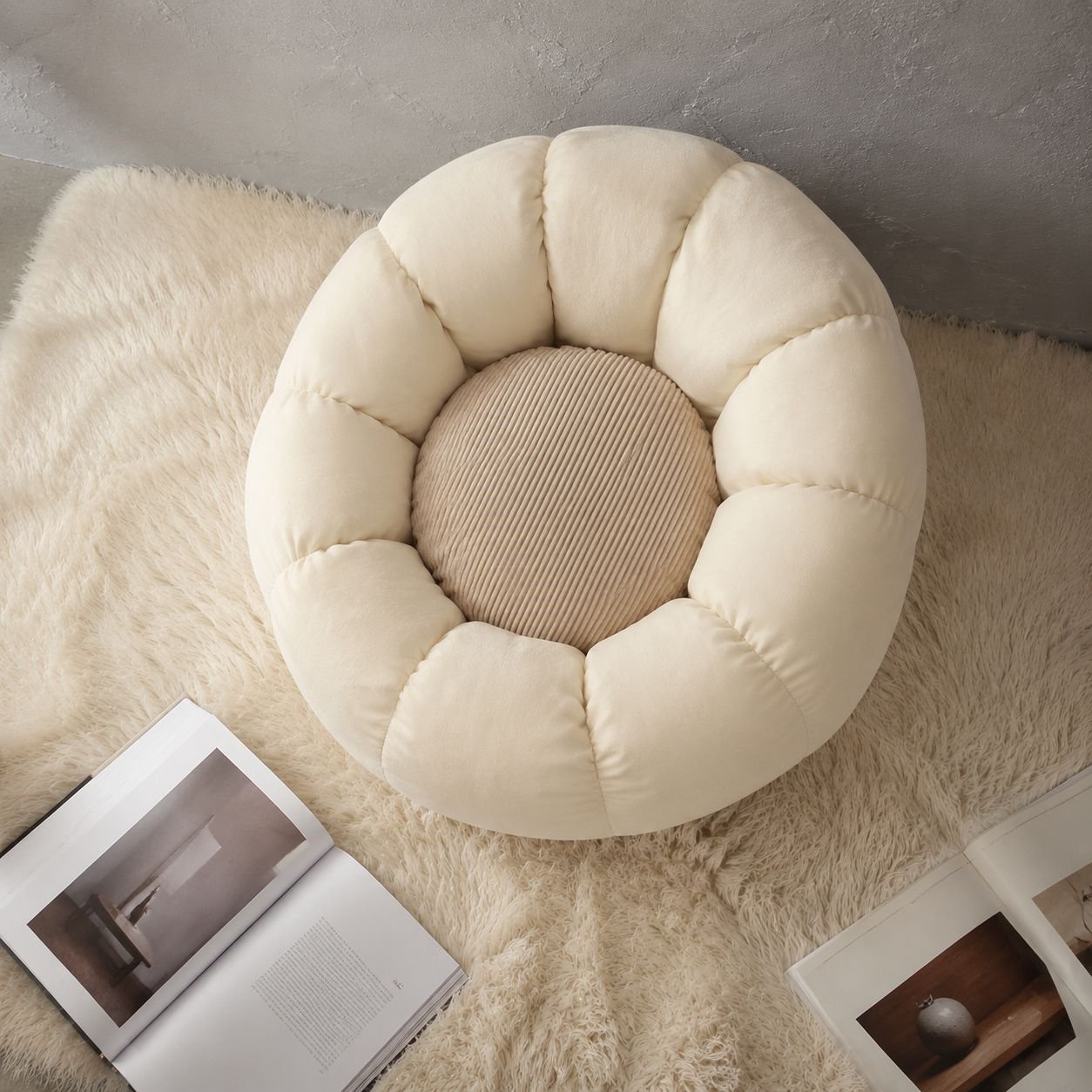 Reclining Tatami Single Sofa with plush cushions