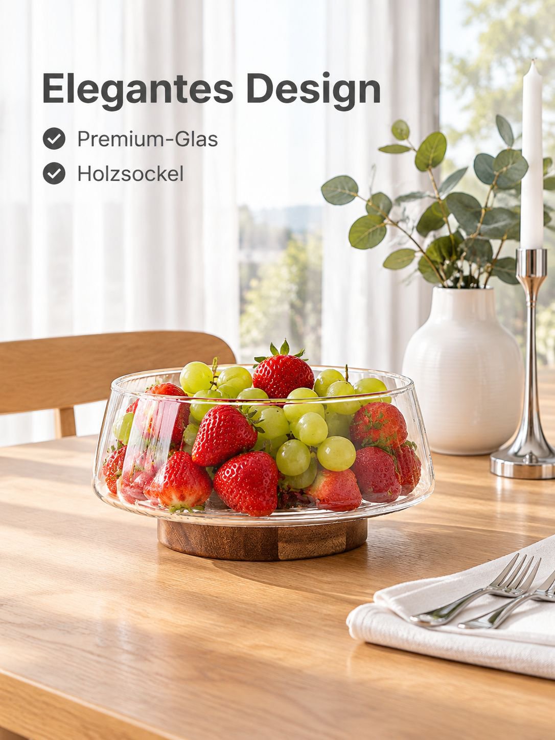 Obstplatte aus Glas mit Gabel