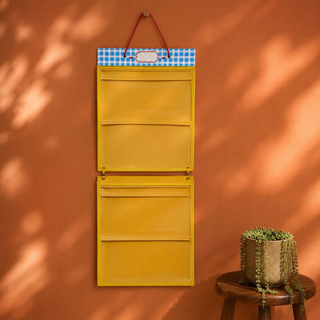 Transparent storage hanging bag, large capacity display bag