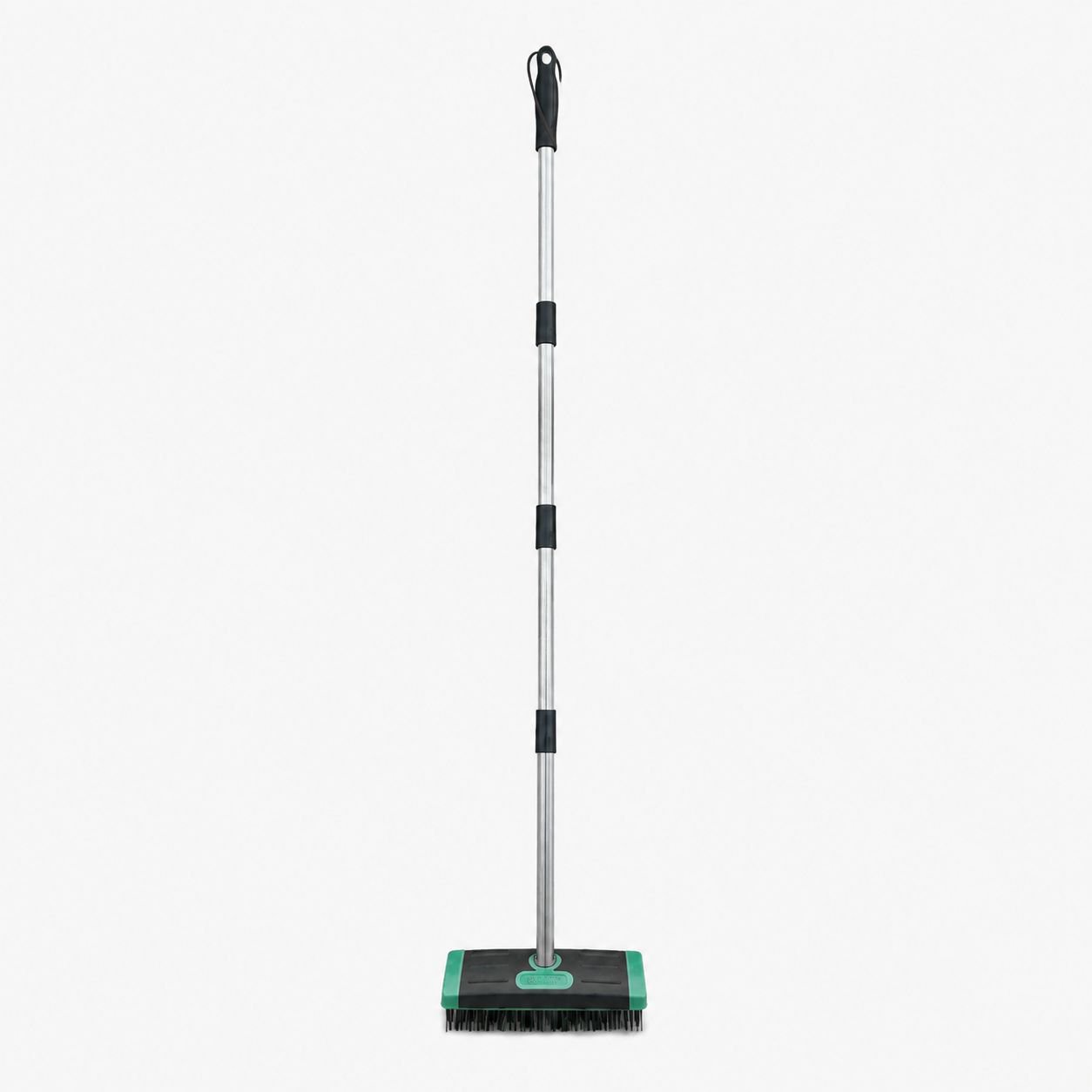 Cepillo de acero inoxidable para eliminar musgo – Limpieza profesional de patios