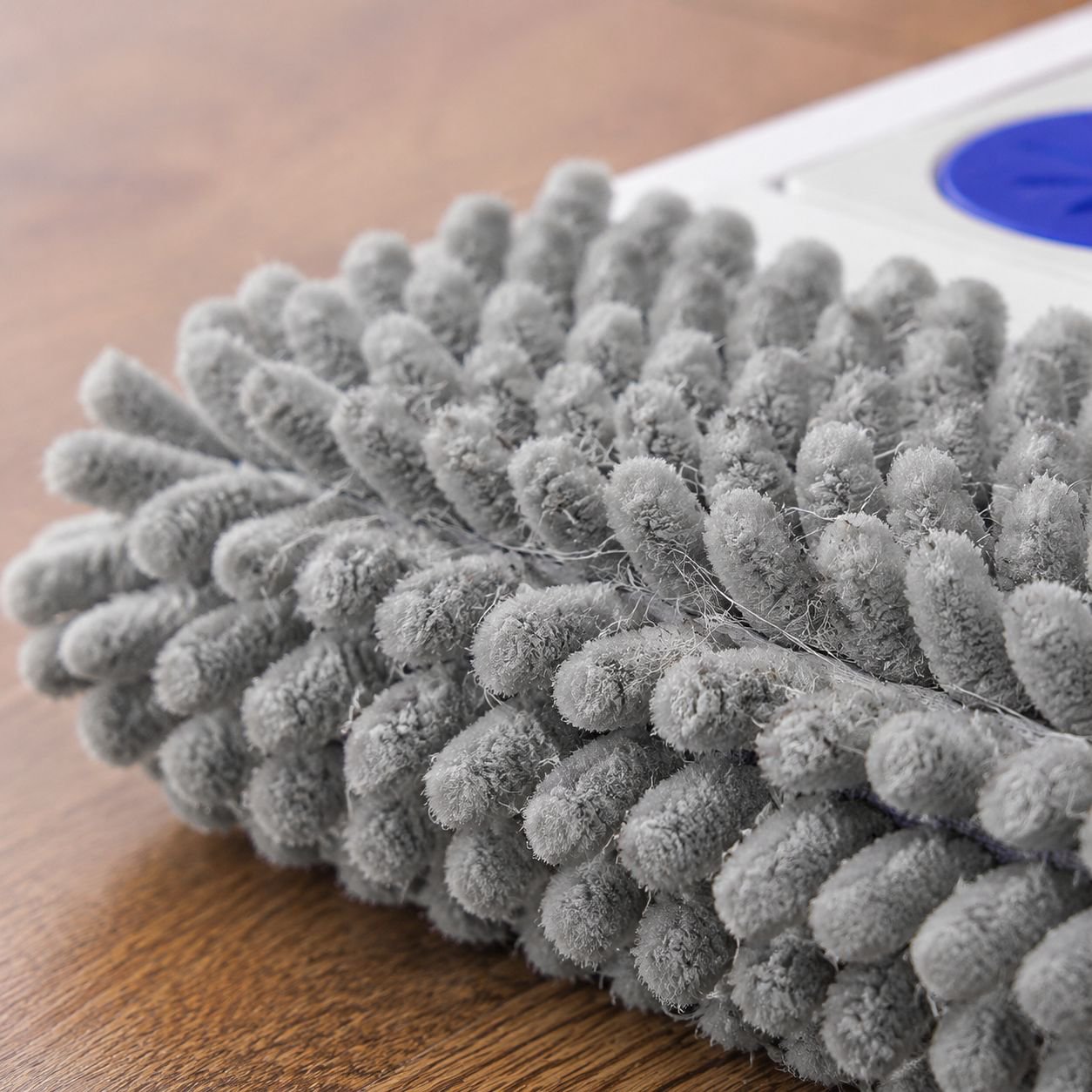 Close-up of ultra-absorbent chenille fibers on mop head
