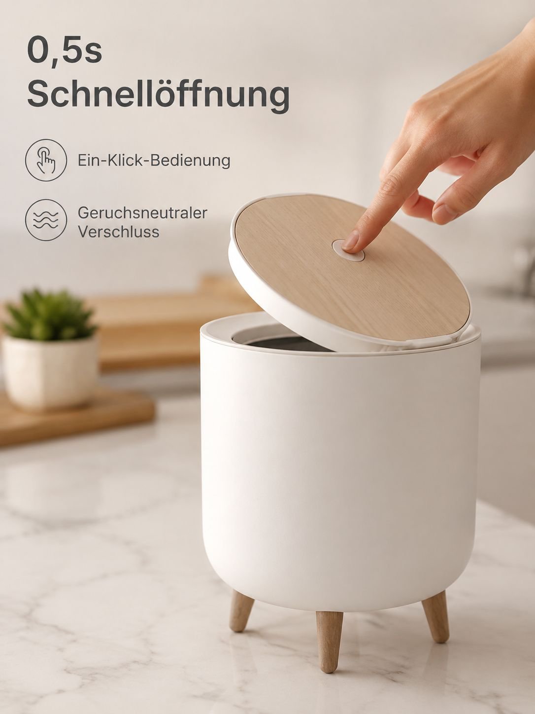 Die hohen hölzernen Mülltonnen können benutzt werden, ohne sich bücken zu müssen