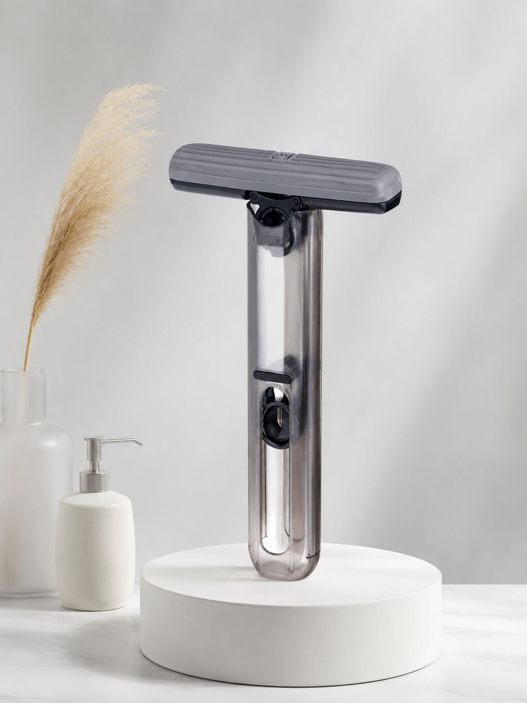 Portable Wet and Dry Mini Mop with Spray Function
