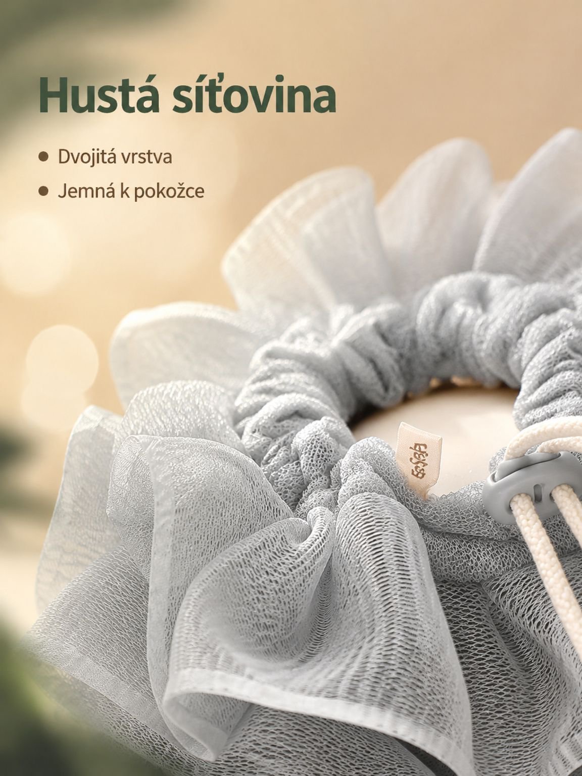 Detail síťky na pěnu do koupele