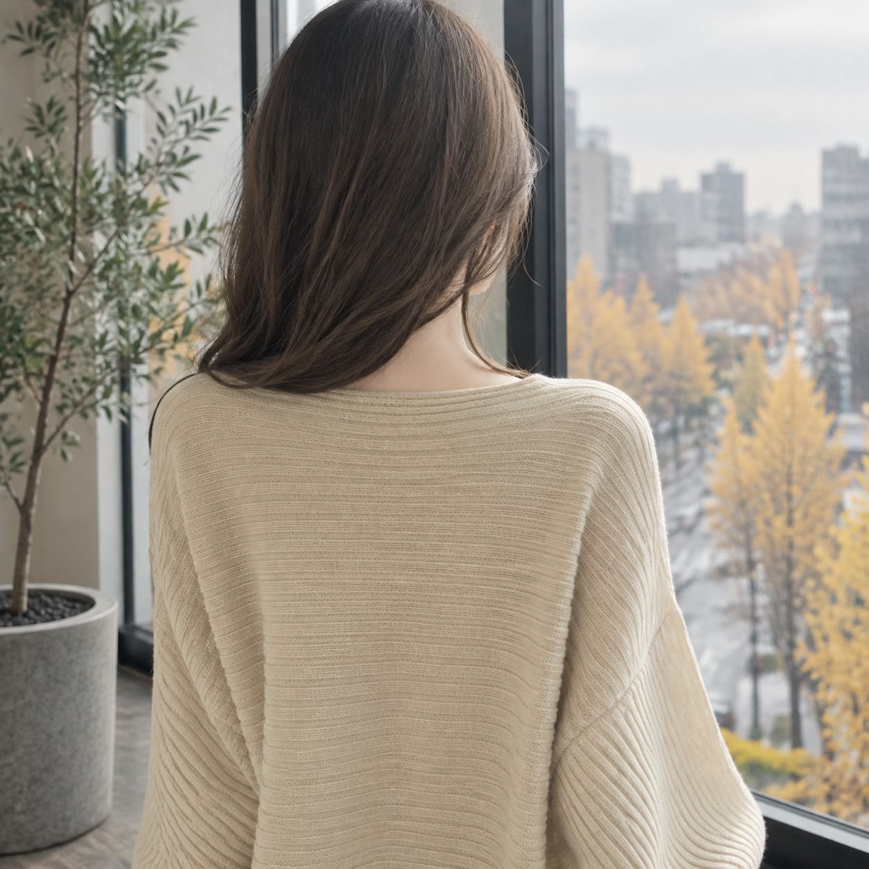 大人可愛いゆったりシルエットのトップス