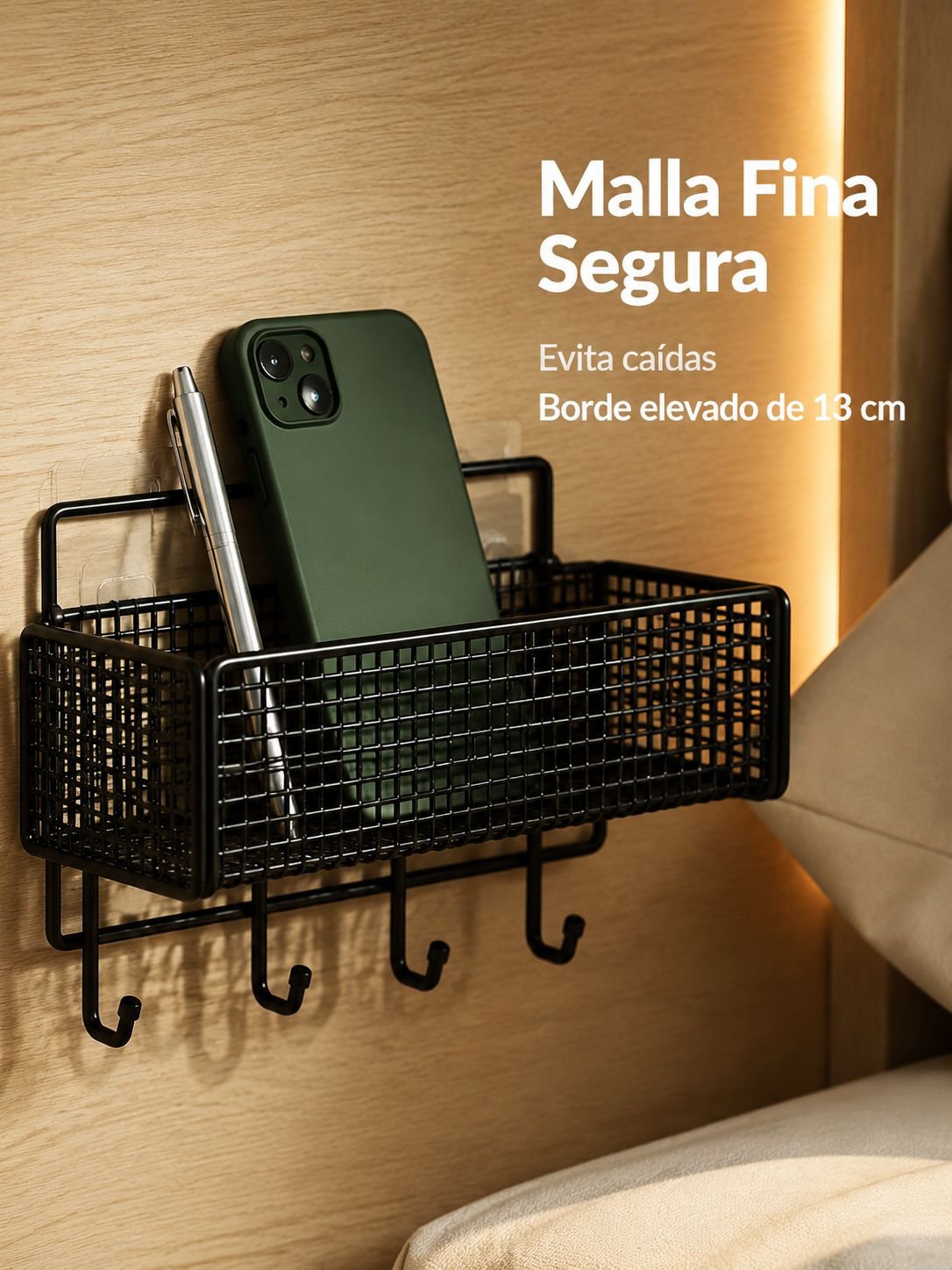Detalle del organizador para cabecera de cama con múltiples compartimentos