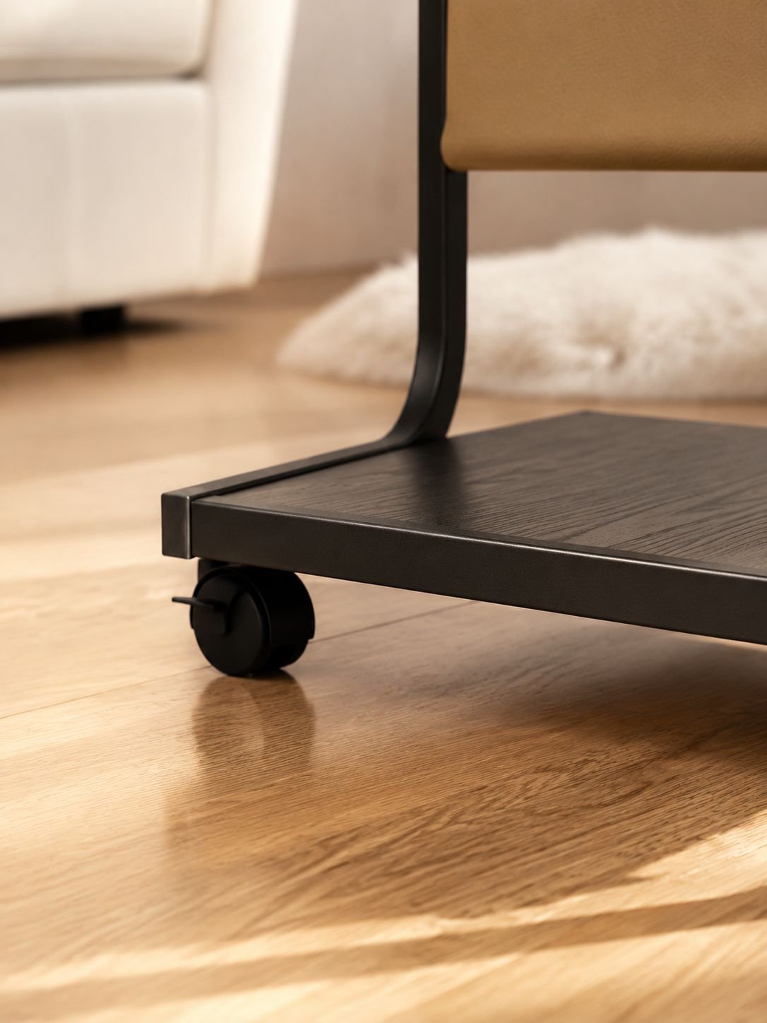 Platzsparender Couchtisch für kleine Räume