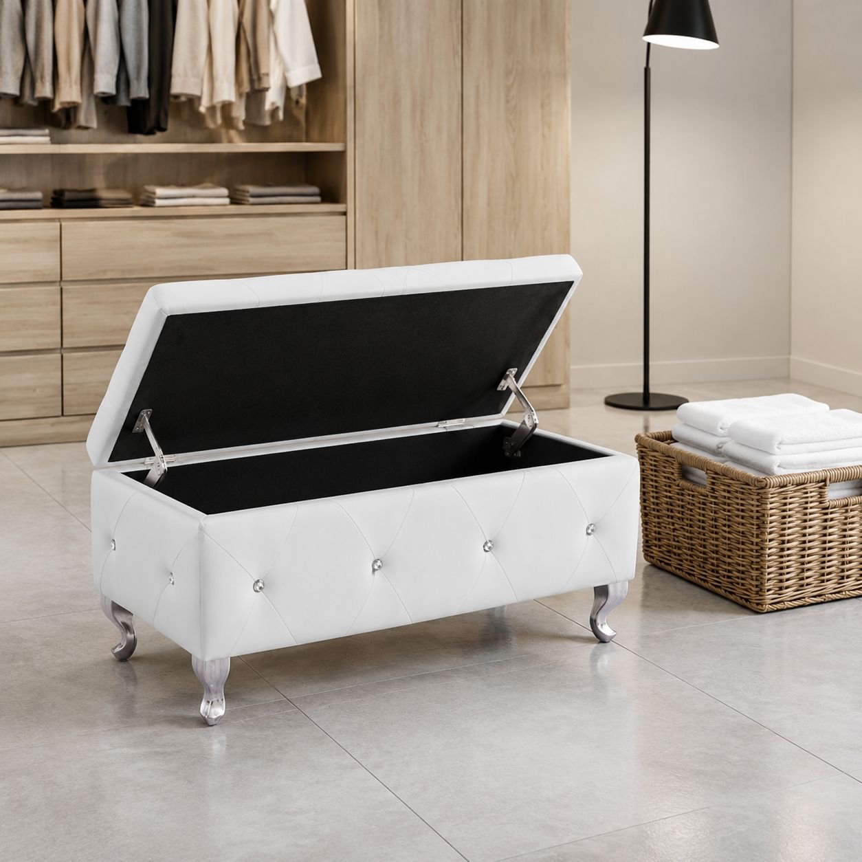 Stabile und langlebige Sitzbank mit modernem Look