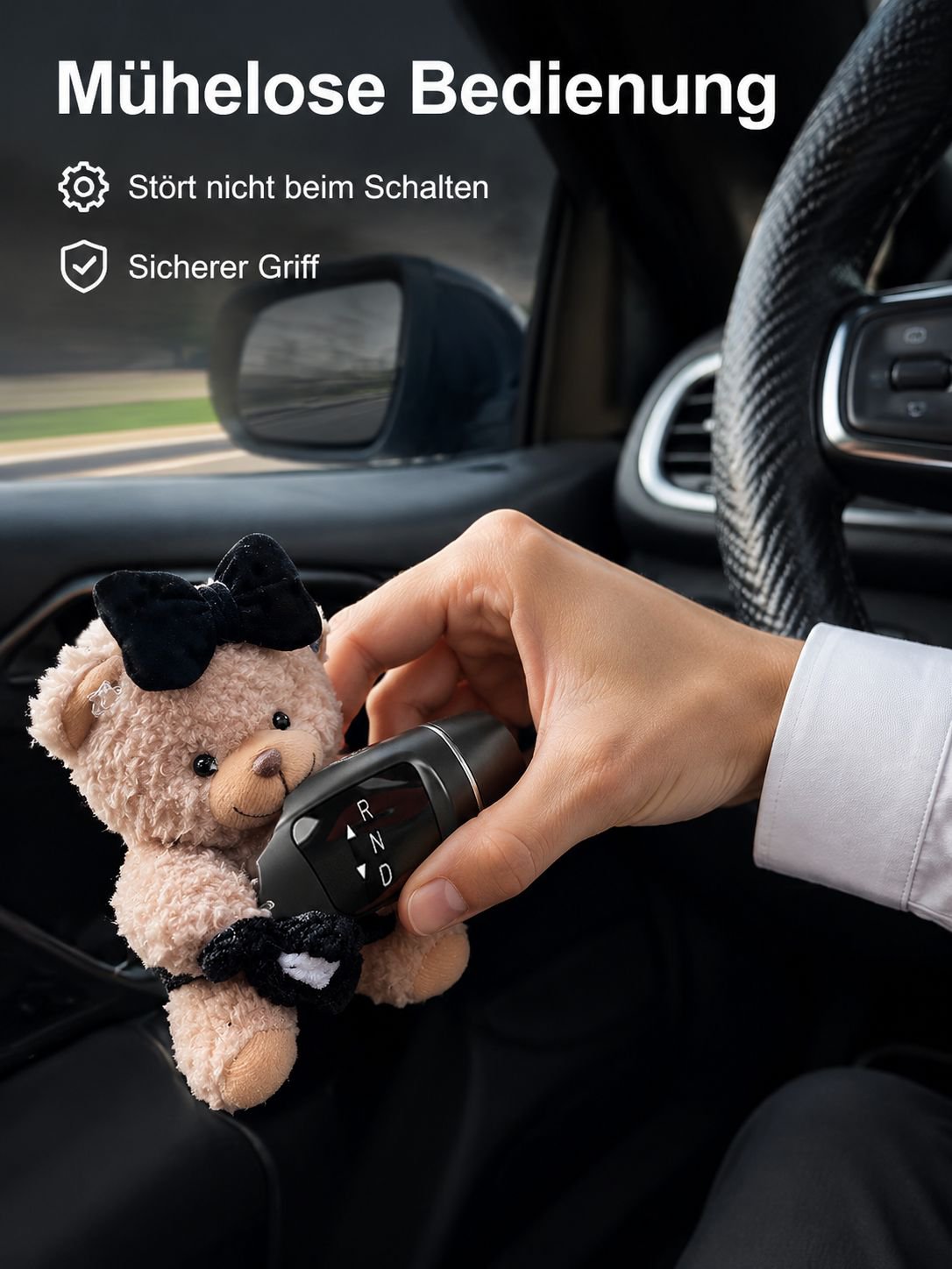 Detailansicht der Bären-Auto-Deko am Schalthebel
