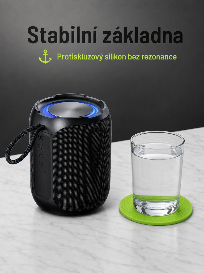 Přenosný reproduktor na pikniku v přírodě