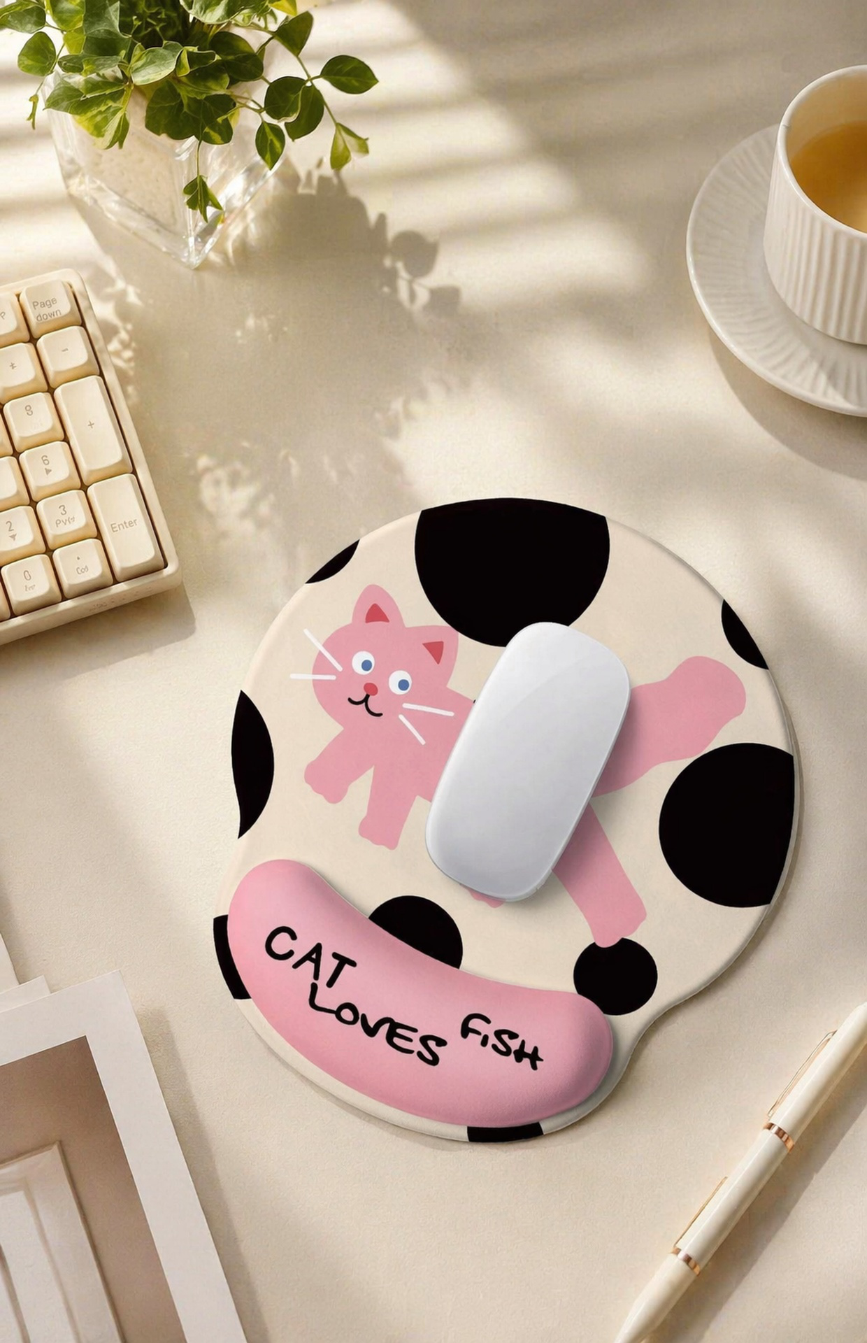Kawaii pink cat mouse pad with anti-slip base