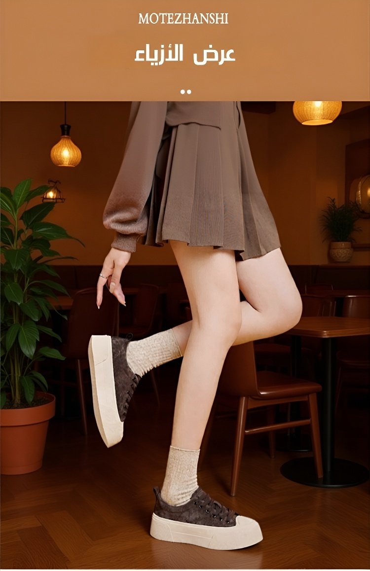 تصميم كلاسيكي لأحذية السنيكرز للنساء