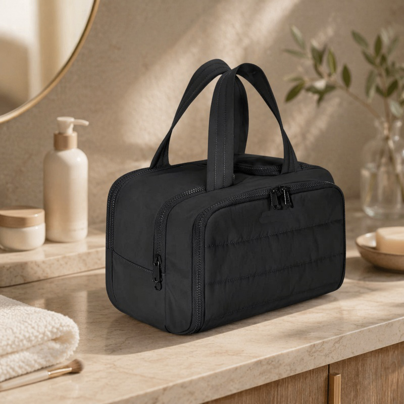 Large Capacity Lightweight Toiletry Bag