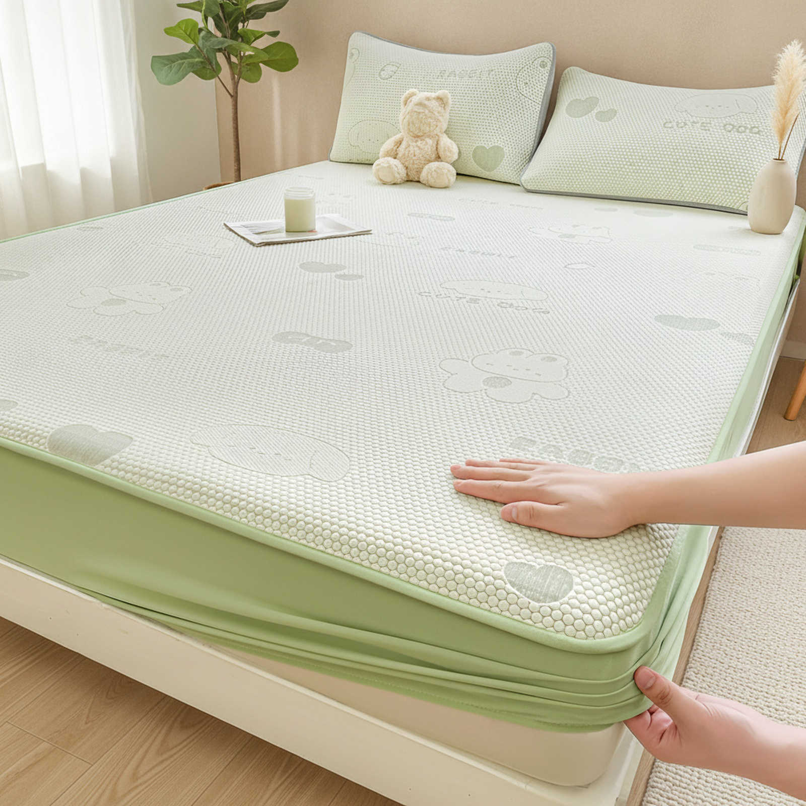 Easy to clean washable cooling mat