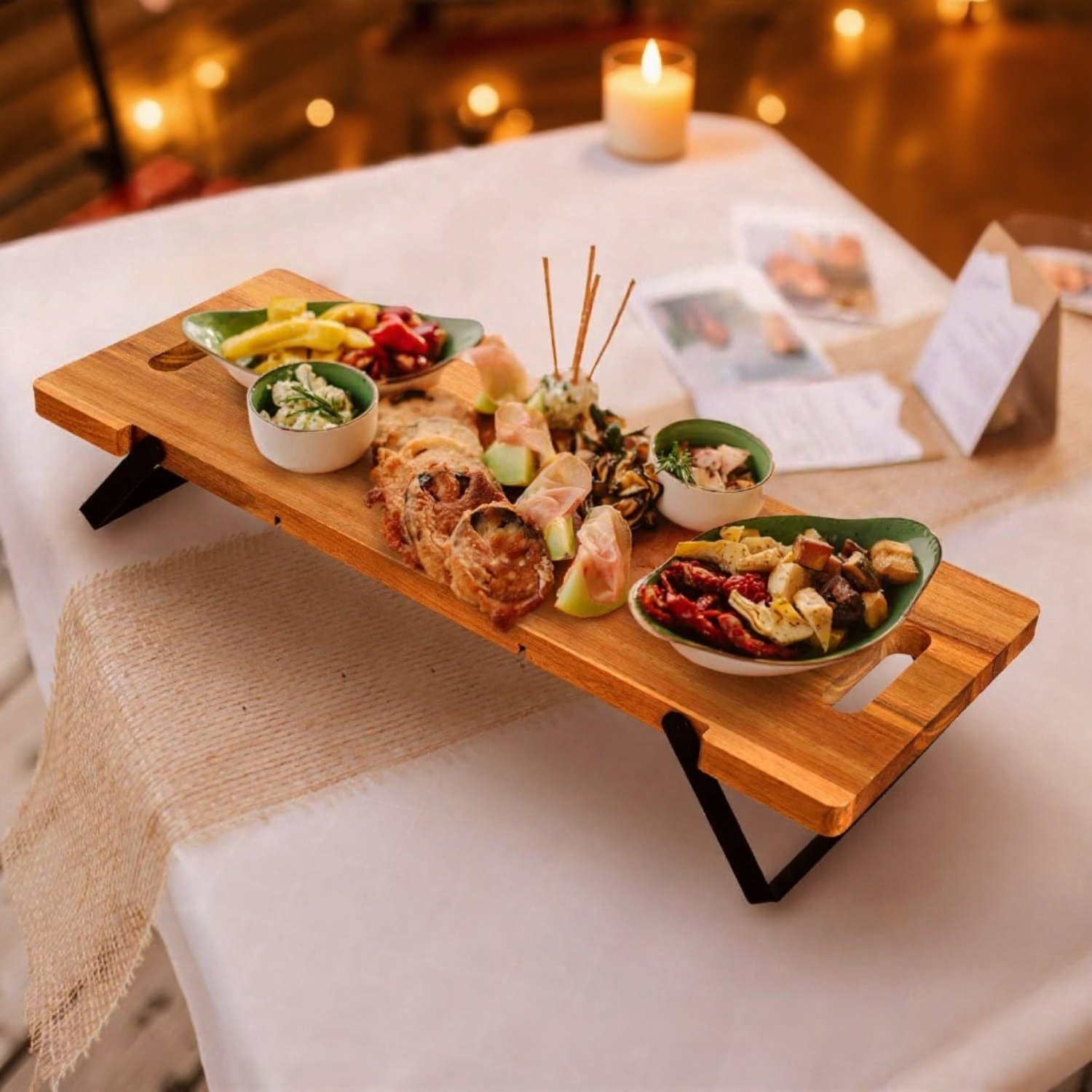 Dřevěný tác na sýry a předkrmy, servírovací prkénko s rukojeťmi