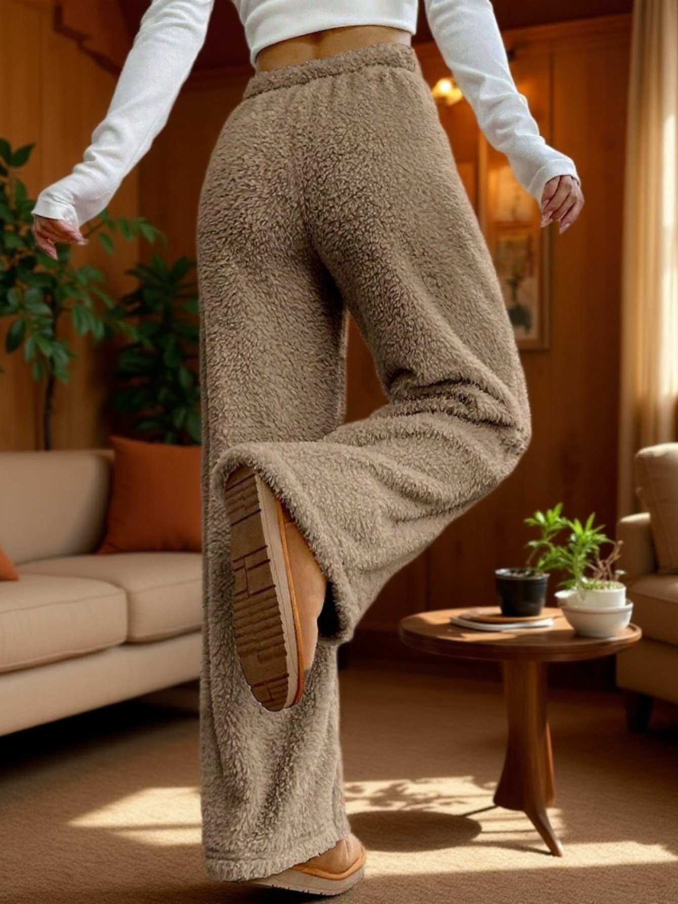 Comfortable loose fit fleece pants for women
