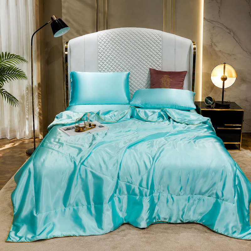Silk Quilt Cover