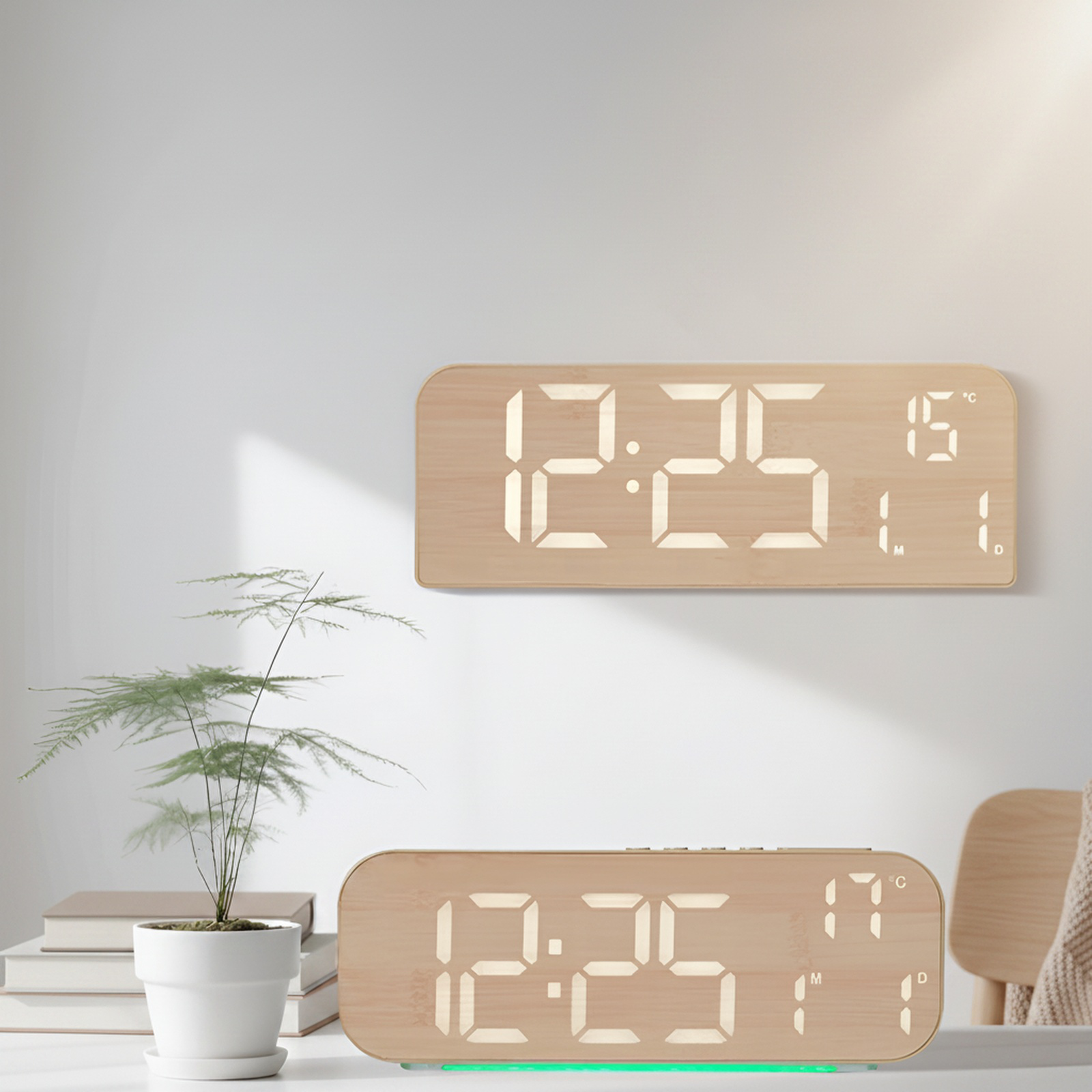 Moderne LED-Uhr mit Stoffoptik für Wohnzimmer