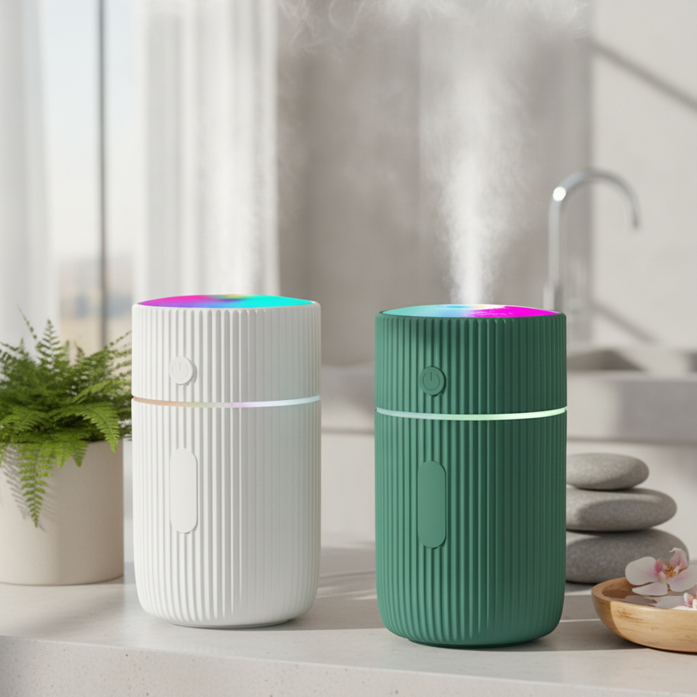 Mini portable humidifier with high mist output