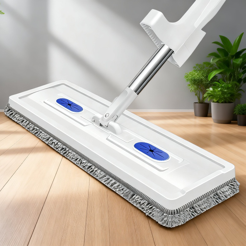 Easy-to-use flat mop for home floors