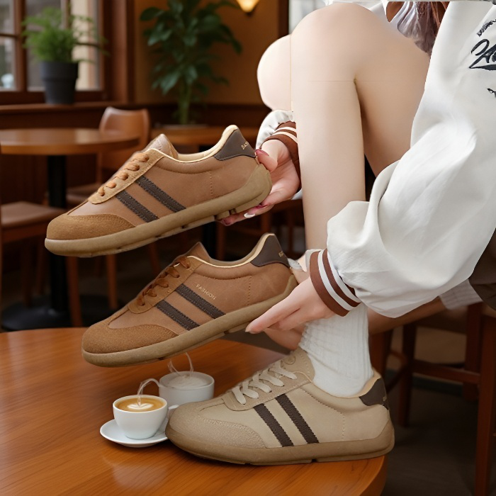 여학생 가을 스니커즈 운동화 통굽 캐주얼 화이트 슈즈 아간 키높이 운동화