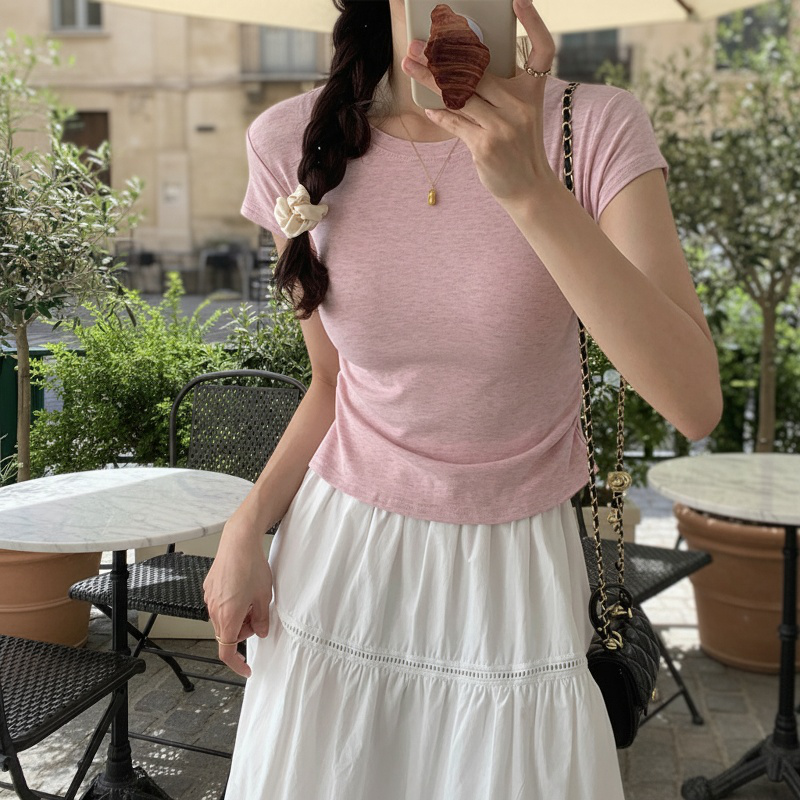 夏のドーパミンコーデスリム見えTシャツ