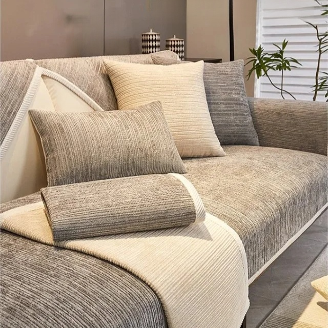 Komplett umhüllender, leichter Luxus-Jacquard Sofaschoner