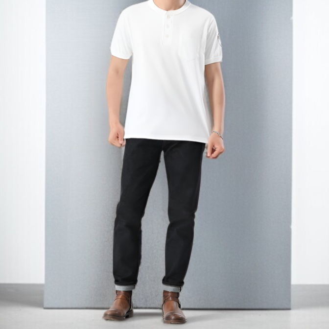 小脚効果のスリムフィットジーンズ着用イメージ