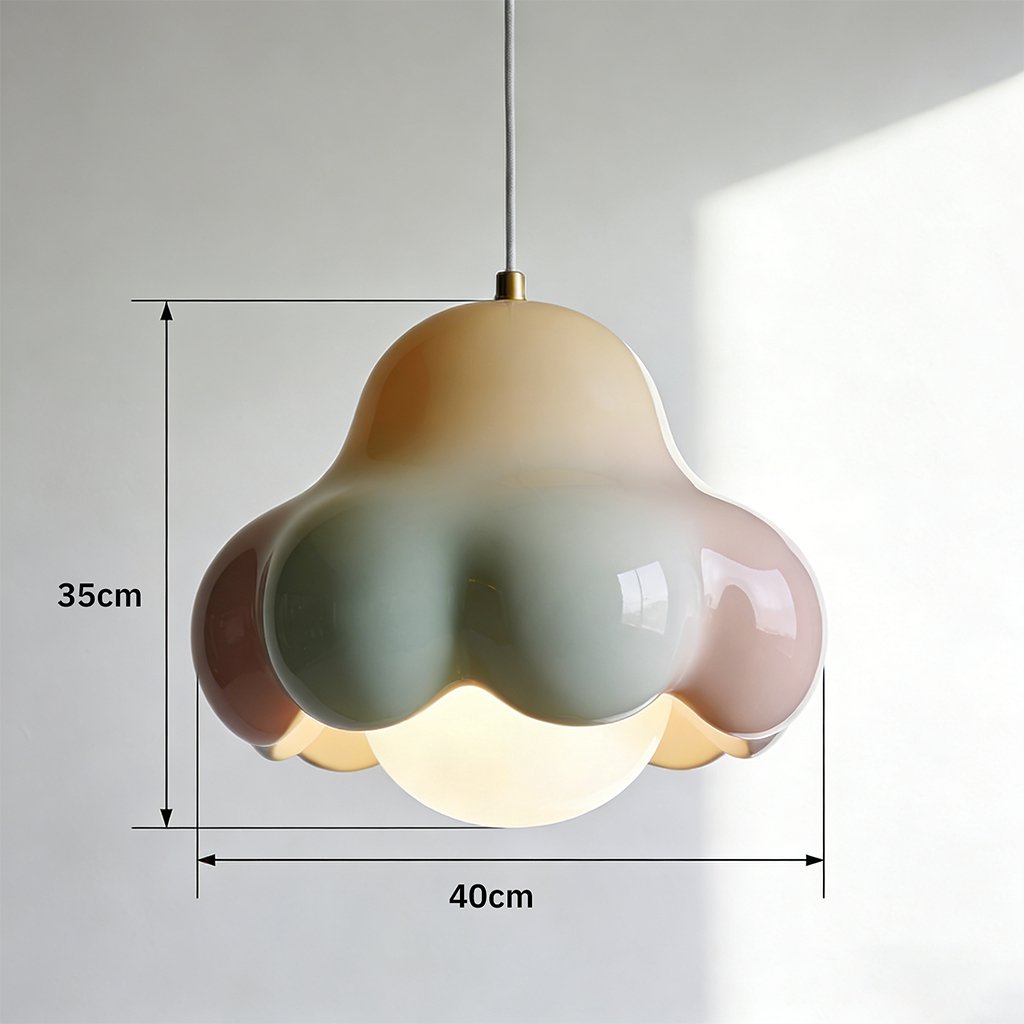 심플한 디자인의 펜던트 조명 클로즈업