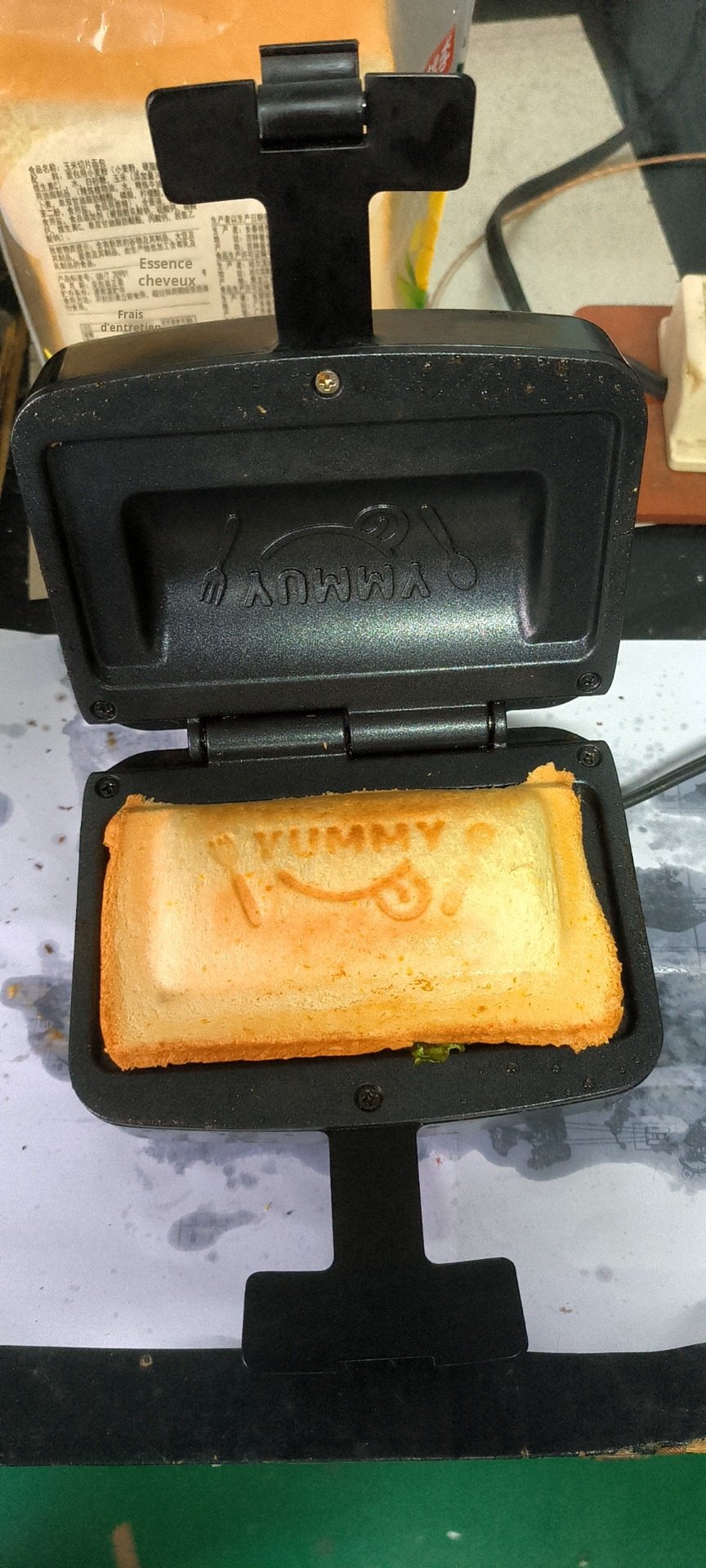 Appareil à sandwich léger et pratique pour la cuisine