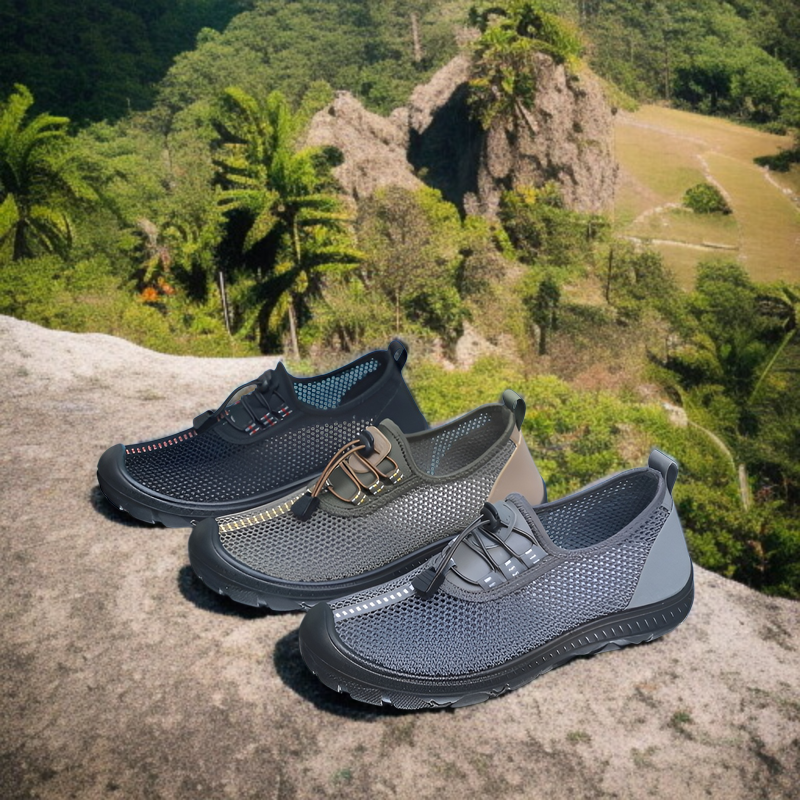 中高年向け滑り止め付きソフト底布靴