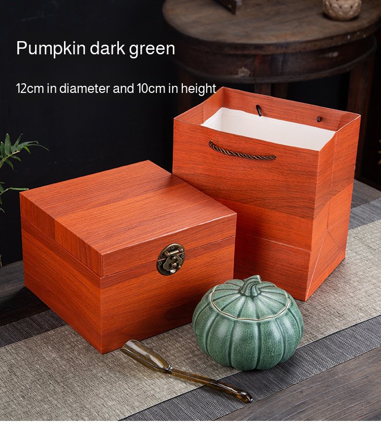 Pumpkin-shaped ceramic tea canister with decorative simulated vegetable design