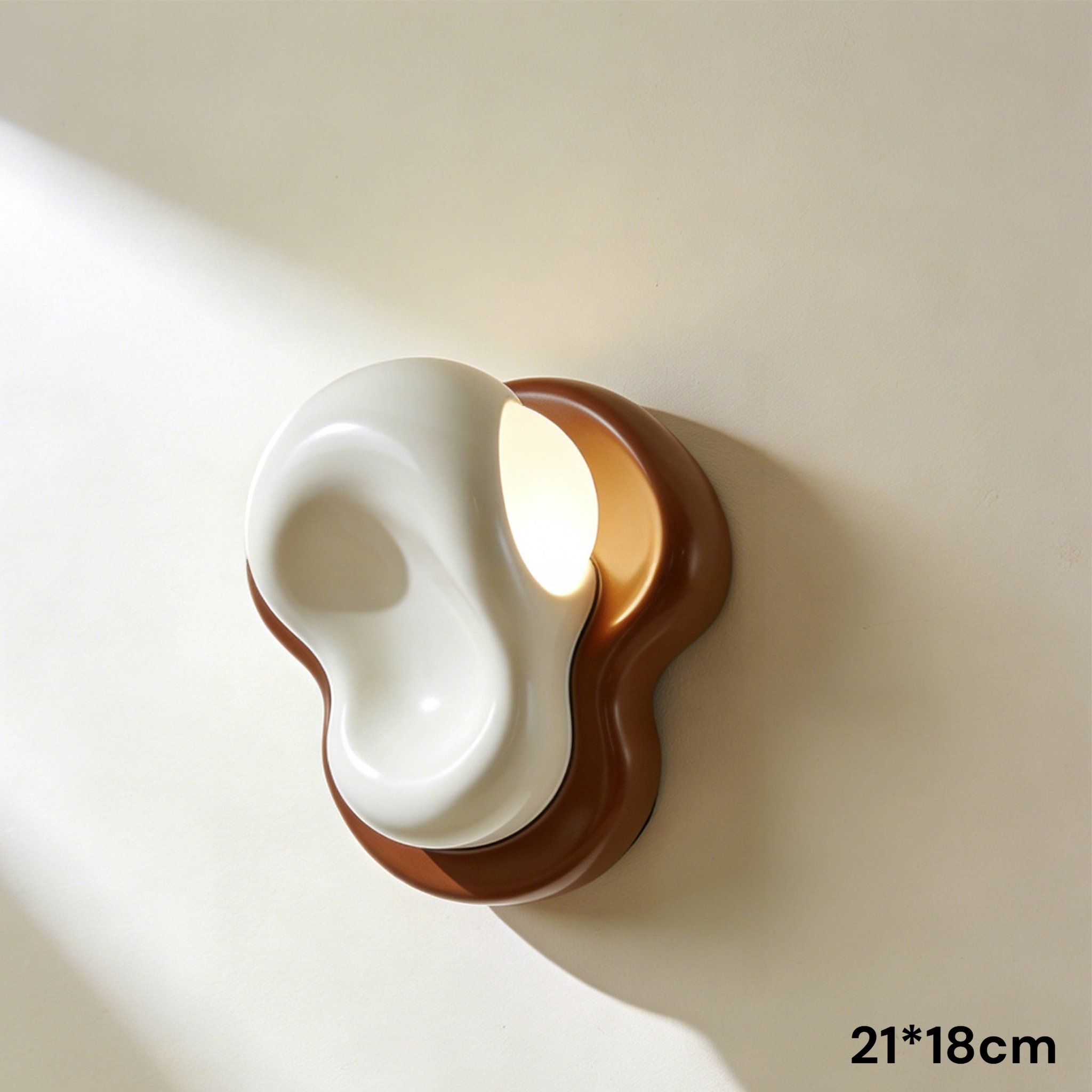 세련된 디자인의 벽 장식 조명