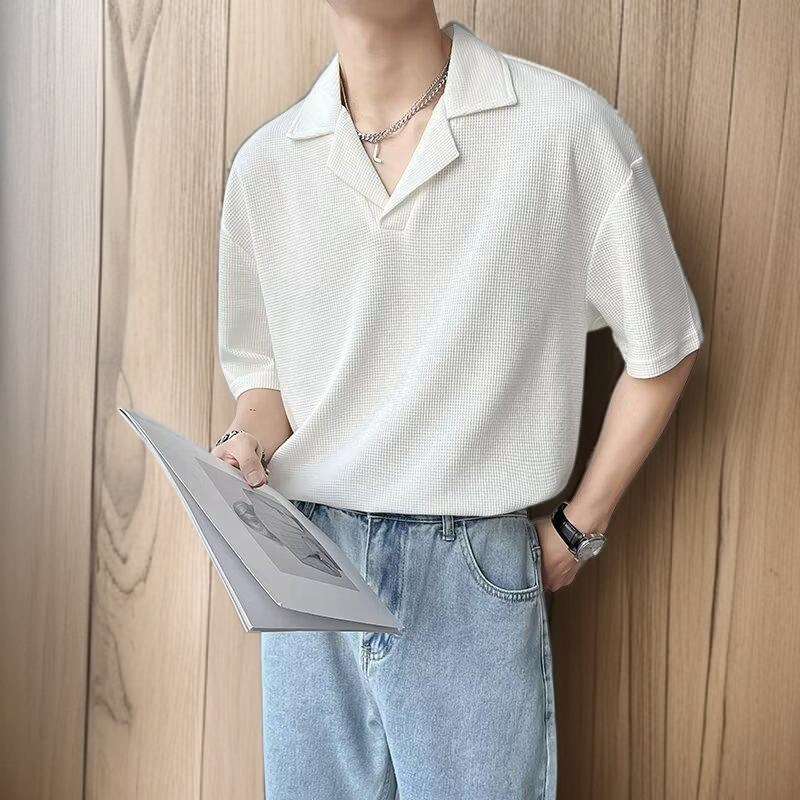 남자 여름 와플 반팔티셔츠 착용 이미지